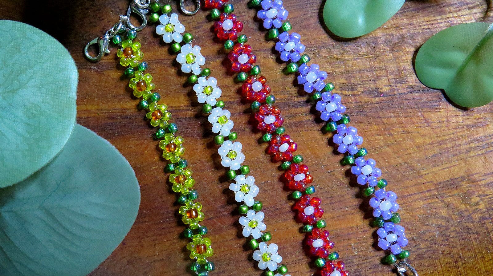 Bracelet flowers